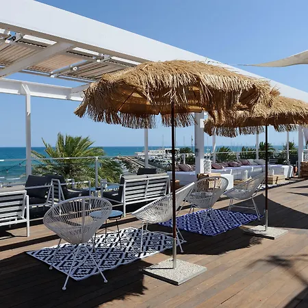 Meraki - Only Adults Hotel 3*